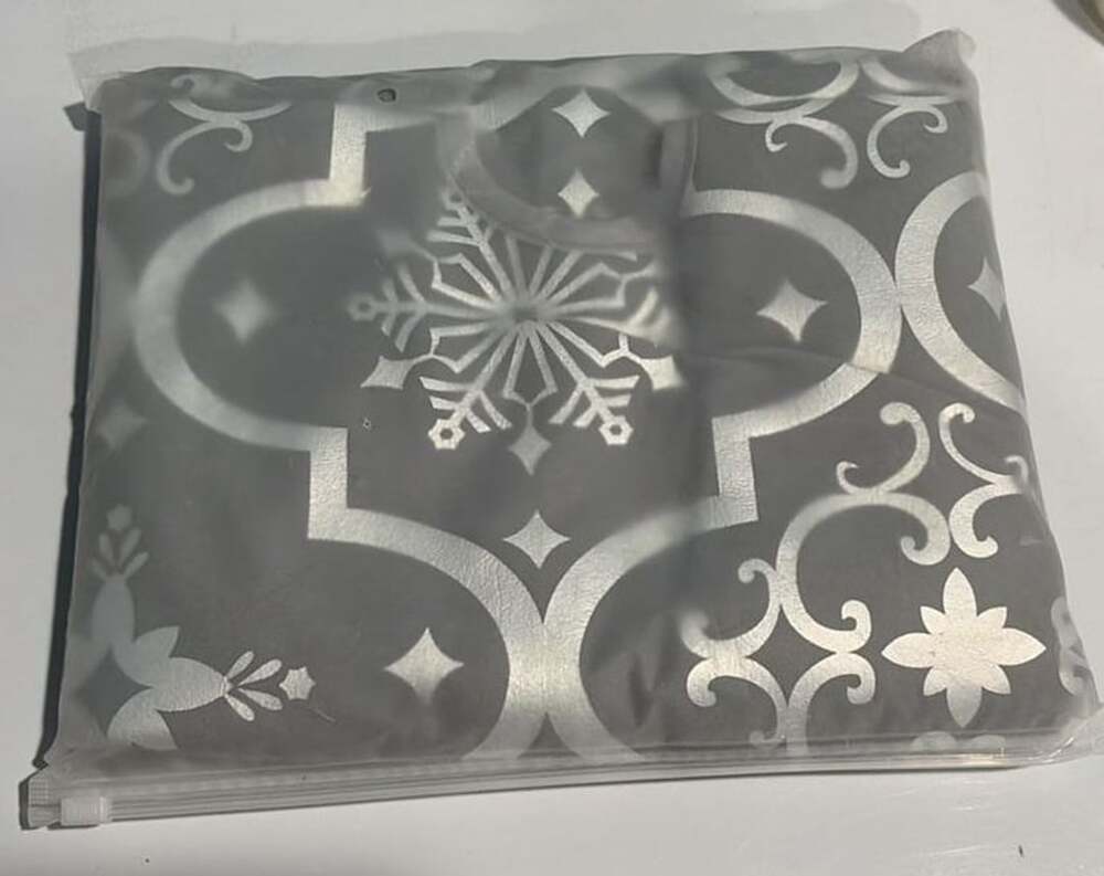 Luxury Christmas Tree Skirt with Snowflake&Damask Pattern Grey